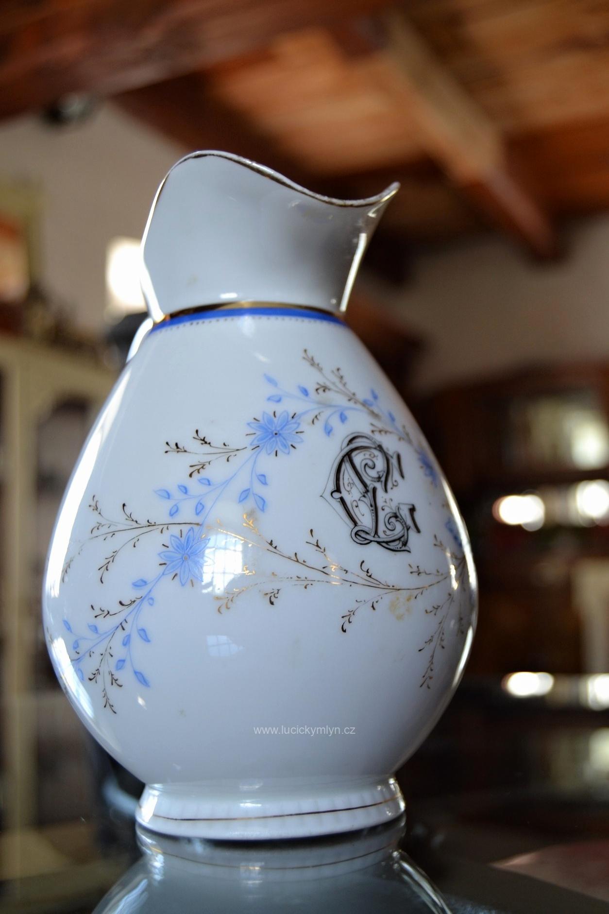 Porcelánový džbánek 1 Porcelánový džbánek