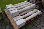 Romantické neobarokní sloupky-balustráda z 19. století, 12ks