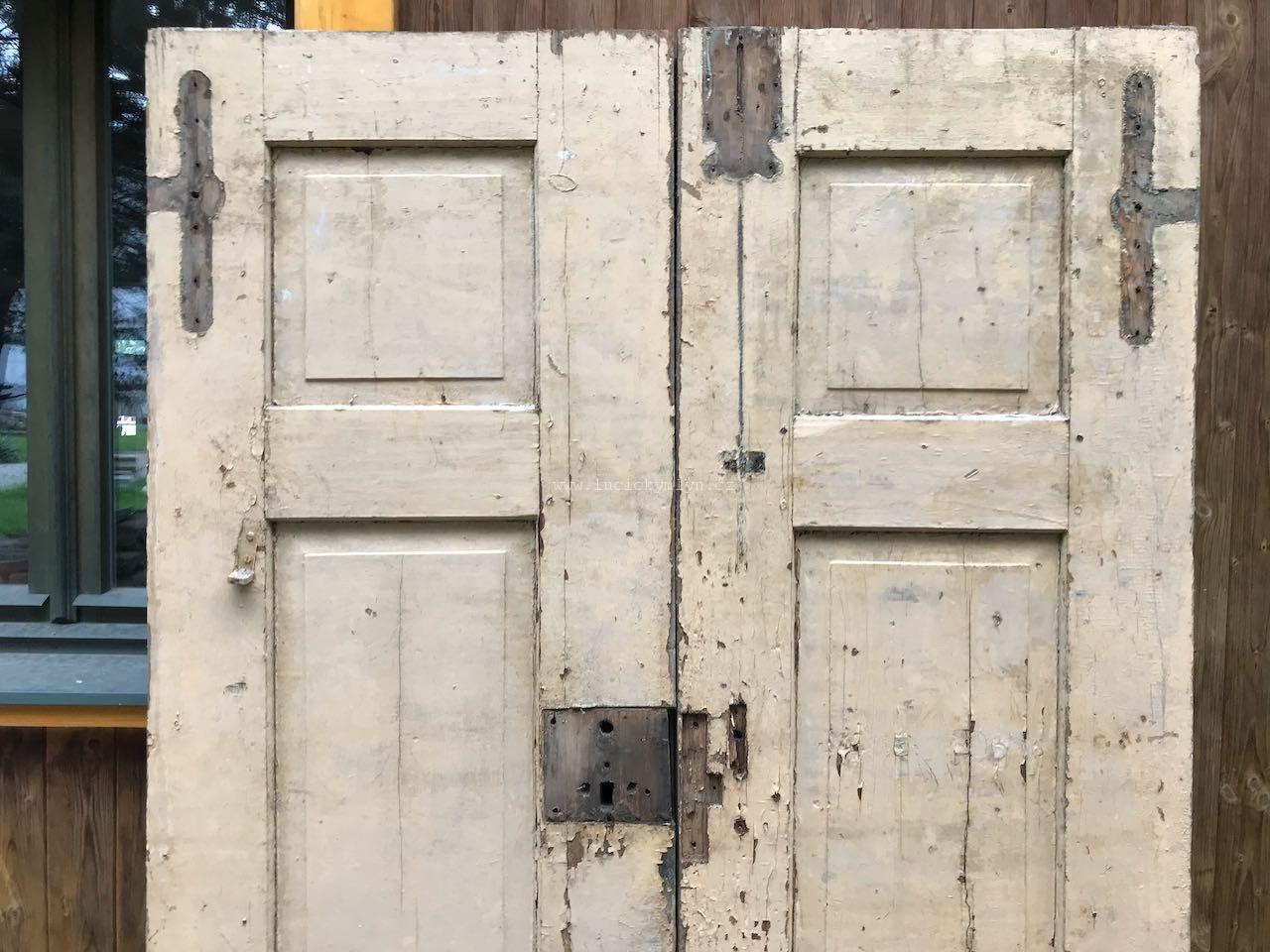 Vchodové měšťanské dveře z první poloviny 19. stol. 224x134