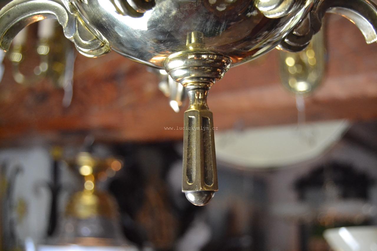 Romantický pěti-ramenný svíčkový lustr na elektriku