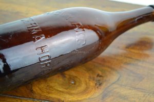 Sada starožitných pivních lahví ČERNA HORA
