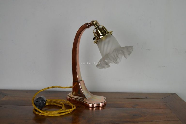 Krásná secesní lampička z leštěné poměděné mosazi
