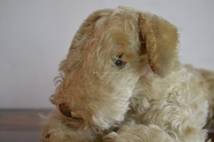 Plyšový pes,, Dášenka“, originální prvorepubliková hračka