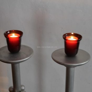 Párové originální rondokubistické svícny ze soustruženého tvrdého dřeva