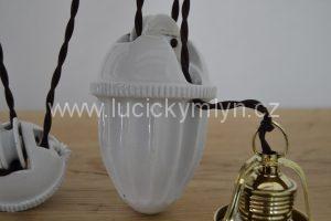 Klasická porcelánová stahovačka-lustřík a nebo též svítidlo venkovského typu