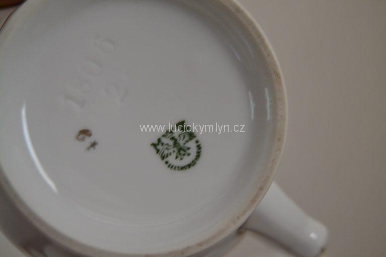 Prvorepublikový porcelánový servis na čaj a kávu zn. MZ
