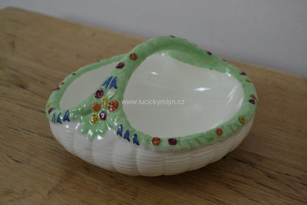 Prvorepublikový košíček