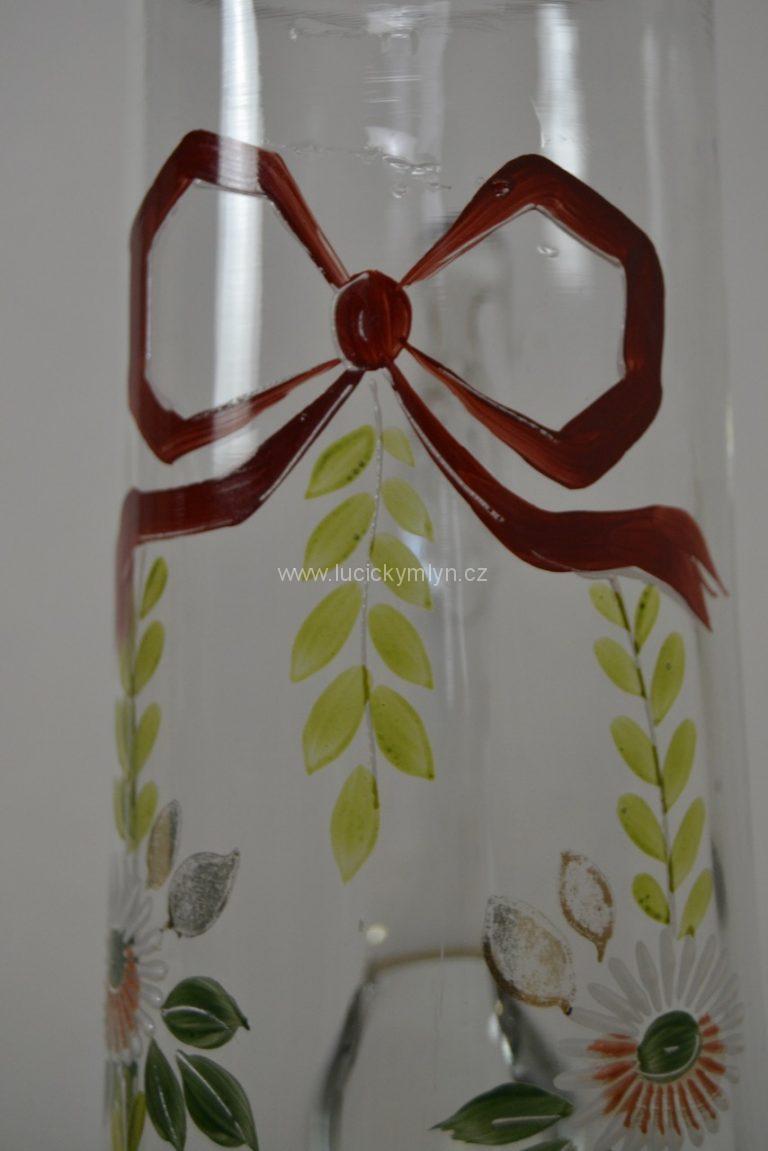 Secesní malovaný džbán z foukaného skla