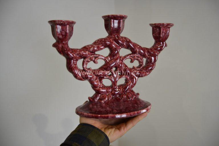 Romantický svícen z krásně vybarvené keramiky