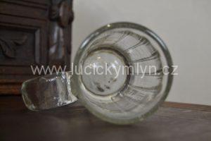 Velmi starý půllitr z ručně foukaného skla