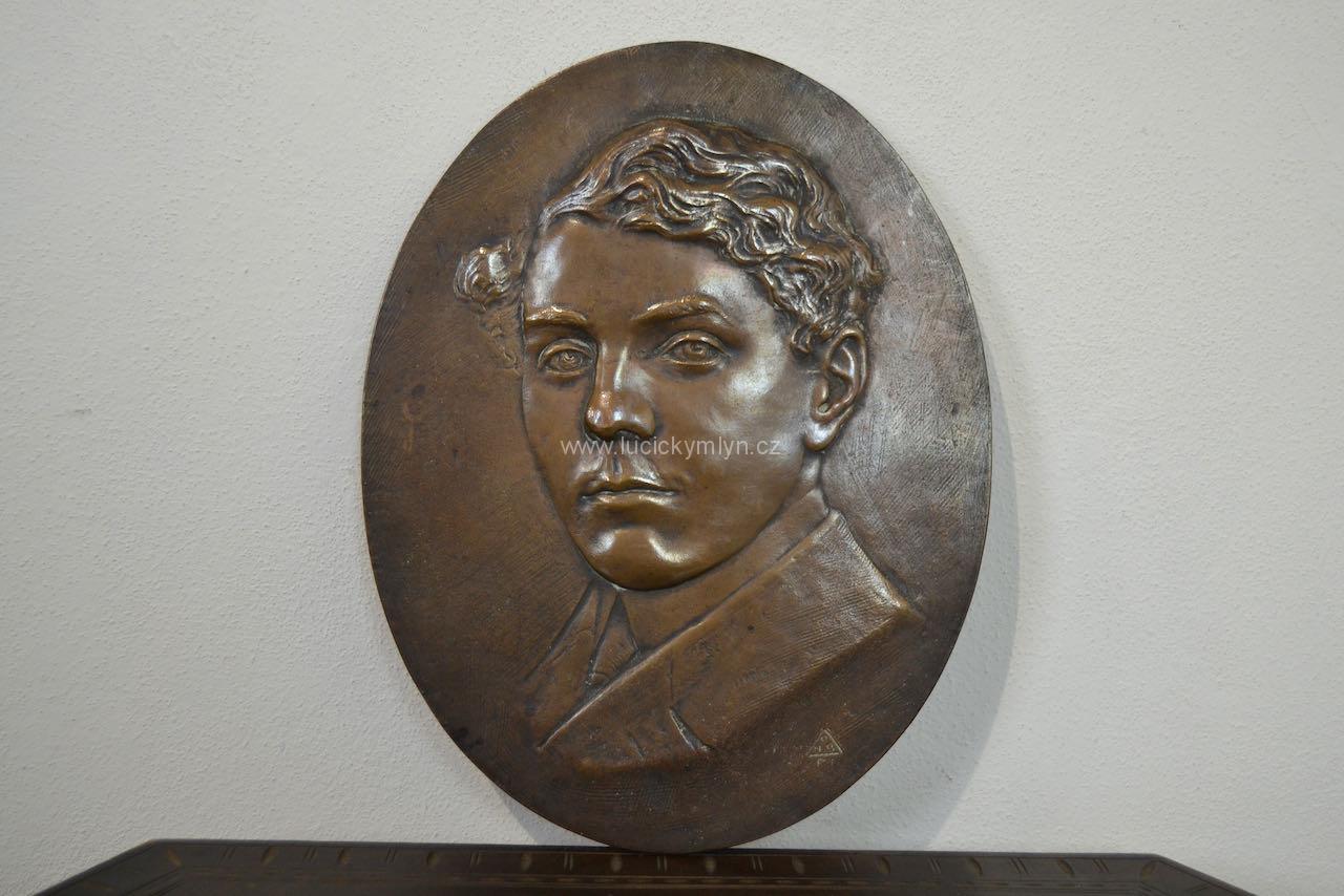 Starožitná závěsná plaketa Starožitná závěsná plaketa