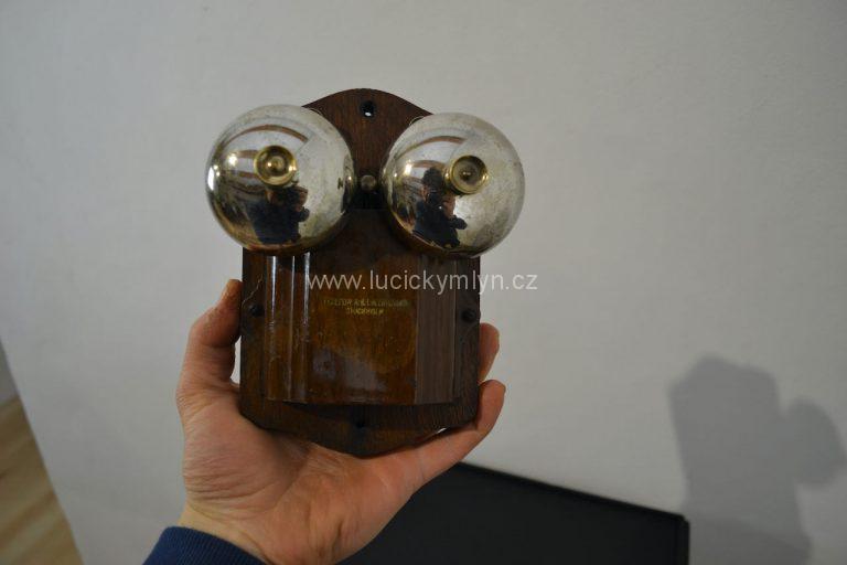 Funkční elektrický domovní zvonek zn. ERICSSON