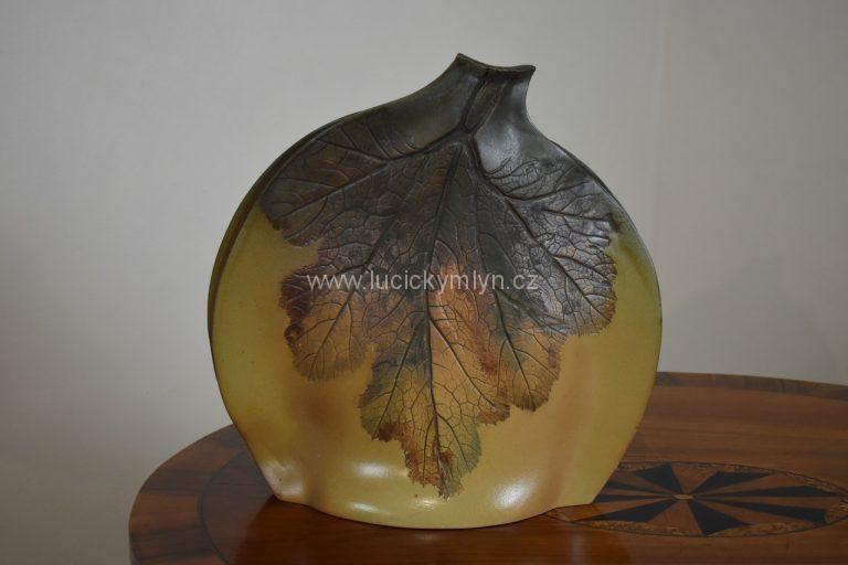 Designová retro váza z tvrdé malované keramiky