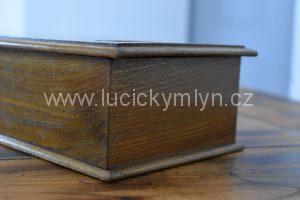 Prvorepubliková kazeta – uzamykatelná krabička z hezkého jilmového dřeva
