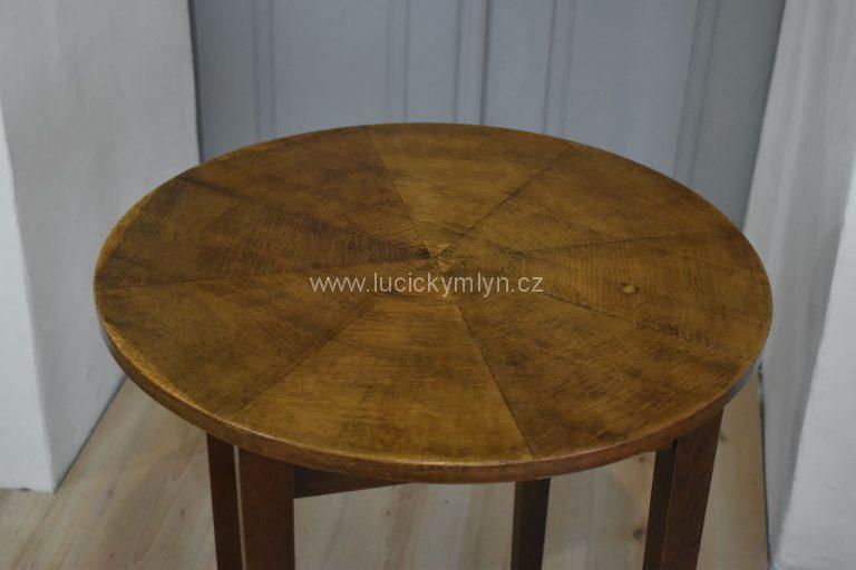 Vkusný a lehký kulatý stolek, ve stylu ART-DECO
