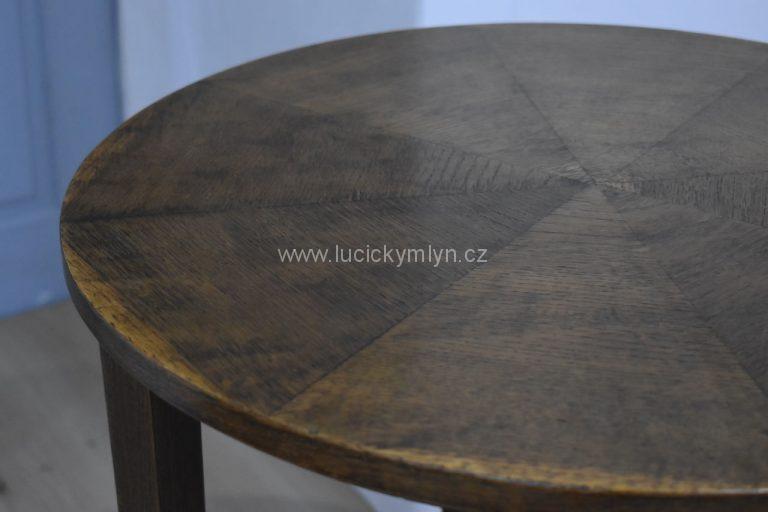 Vkusný a lehký kulatý stolek, ve stylu ART-DECO