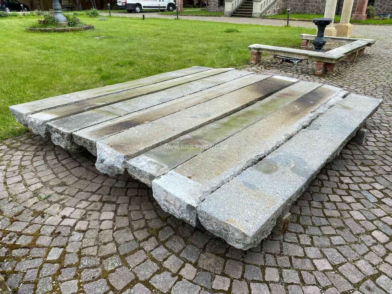 Mohutné a extra dlouhé žulové schodnice či překlady Mohutné a extra dlouhé žulové schodnice či překlady