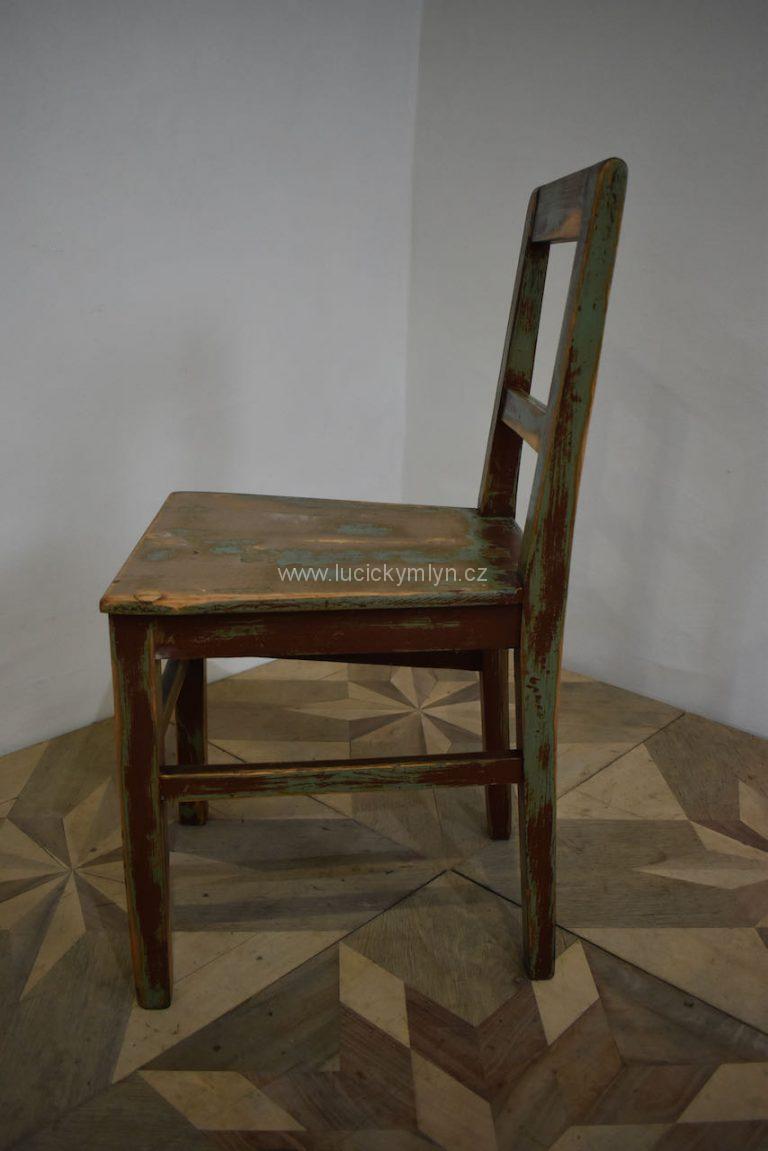 Pevná prvorepubliková kuchyňská židle
