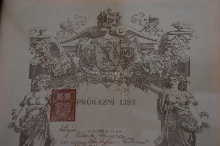 Průkazní list z roku 1939 - Společenstvo hostinských a výčepníků v Českém Brodě