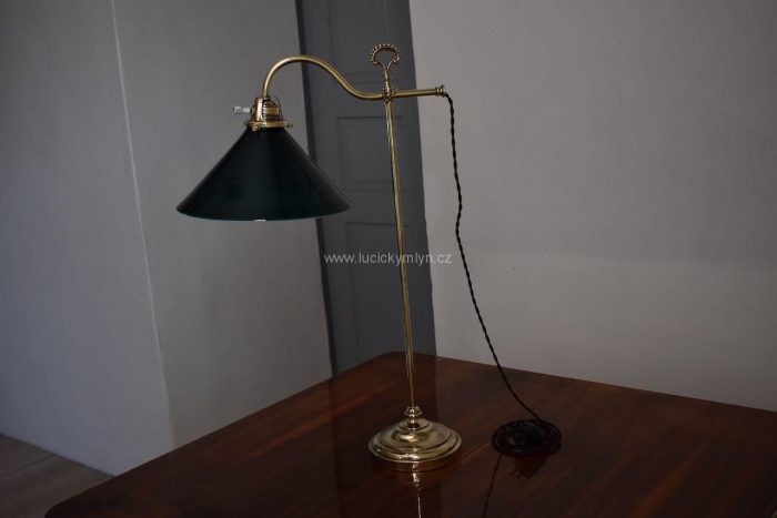 Vyšší starožitná stolní lampa