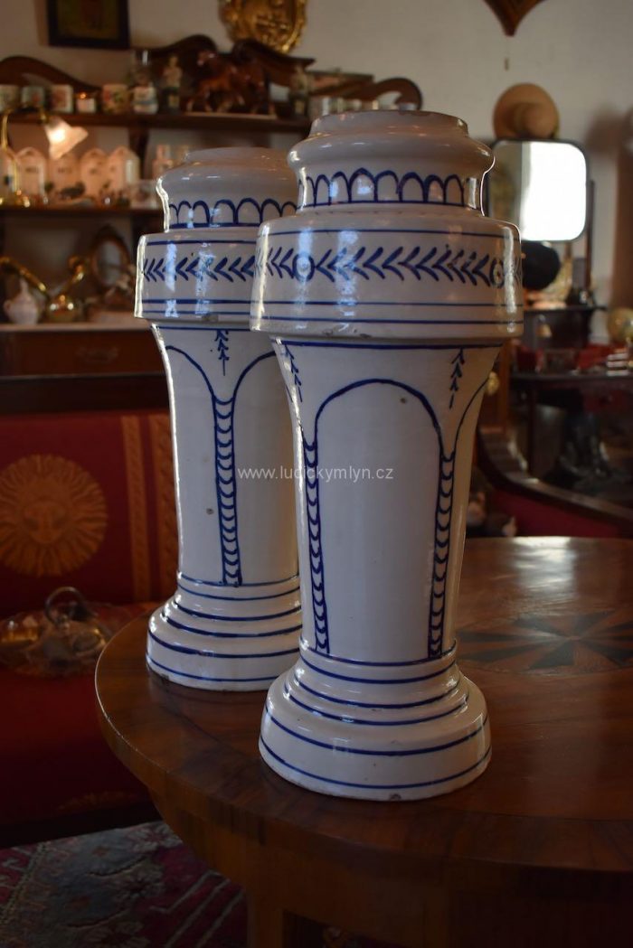 Post habánská keramika originální párové vázy