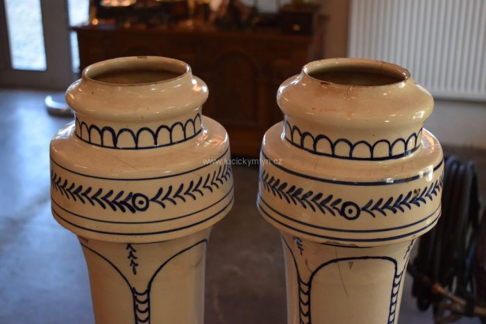 Post habánská keramika originální párové vázy