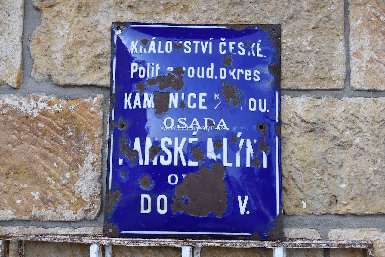 Starožitná cedule ze smaltovaného plechu Starožitná cedule ze smaltovaného plechu