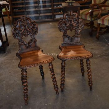 Starožitné barokní ořechové židle