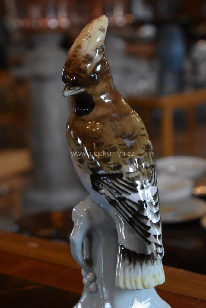 Sběratelská soška ptáčka