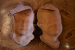 Dívka a chlapec – nástěnné keramické reliéfy