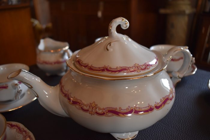 Krásný čajový porcelánový servis pro 6 osob