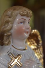 Porcelánová soška andílka