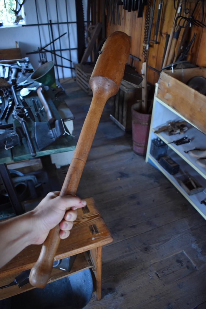 Starožitný řemeslnický nástroj