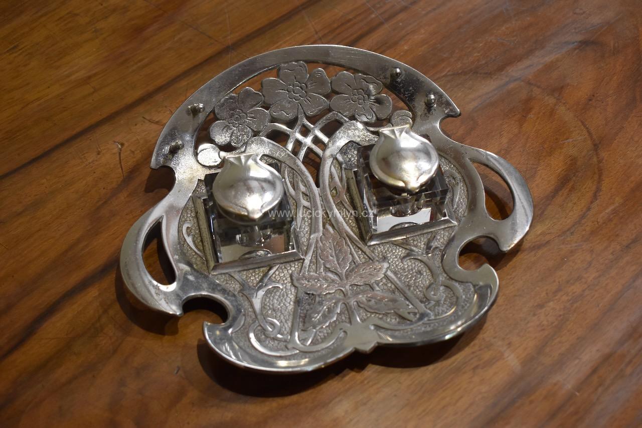 Starožitný secesní kalamář Starožitný secesní kalamář