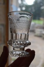 Starožitný lázeňský pohár