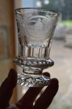 Starožitný lázeňský pohár