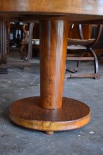Kulatý retro stolek