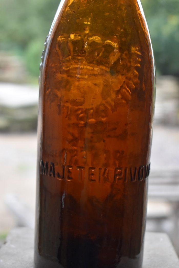 Starožitná láhev pivovaru v Benešově