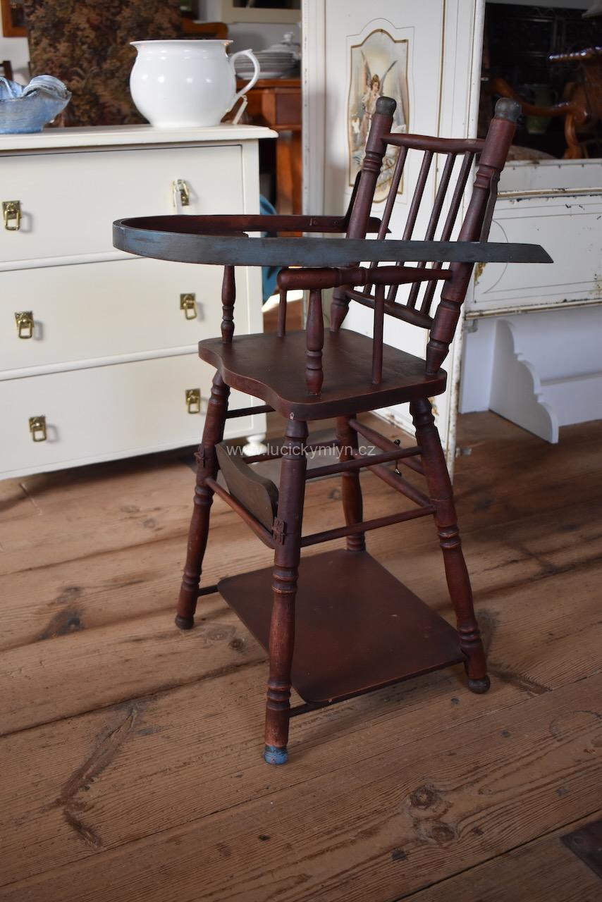 Dětská hračka - starožitná skládací sedačka Dětská hračka - starožitná skládací sedačka