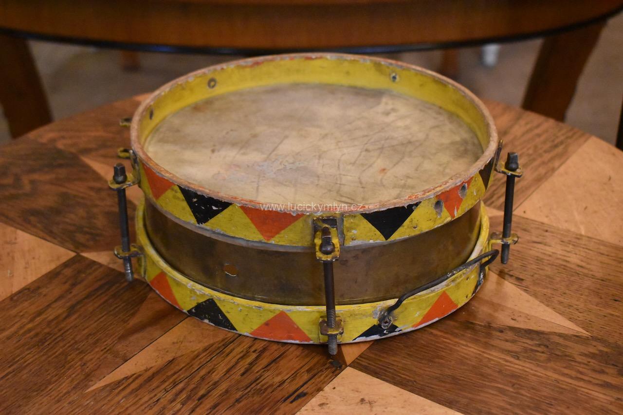 Originální starožitný bubínek Hitlerova mládež Originální starožitný bubínek Hitlerova mládež