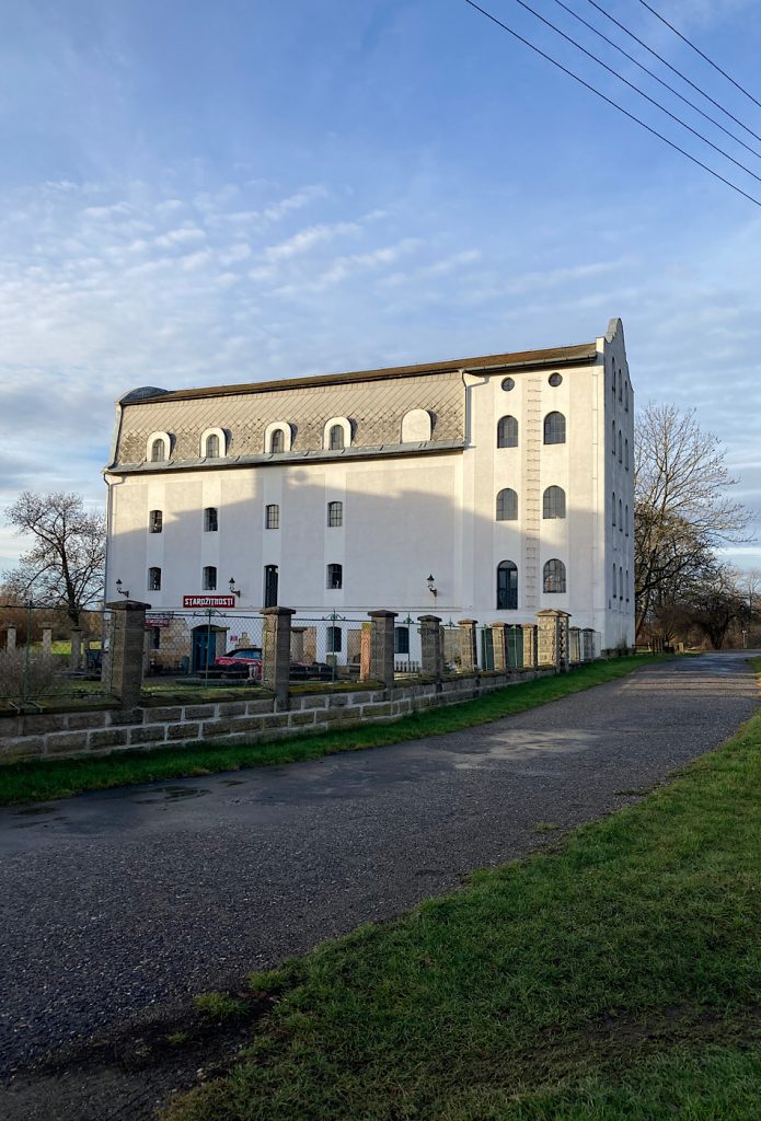 Obchod Starožitnosti Chlumec nad Cidlinou Lučice