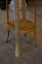 Vyšší starožitný stolek ve stylu ART-DECO