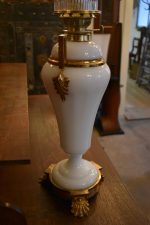 Luxusní starožitná vídeňská lampa z období pozdního biedermeieru