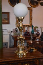Starožitná lampička ART-DECO ze zlatě leštěné mosazi