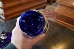Starožitná lékárenská dóza z foukaného kobaltově modrého skla