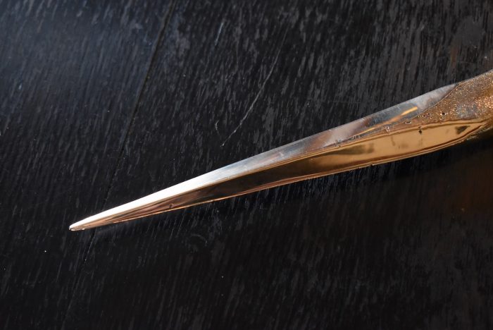 Umělecky navržený nůž na dopisy - secese