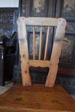 Starožitná selská židle z první třetiny 19. stol.