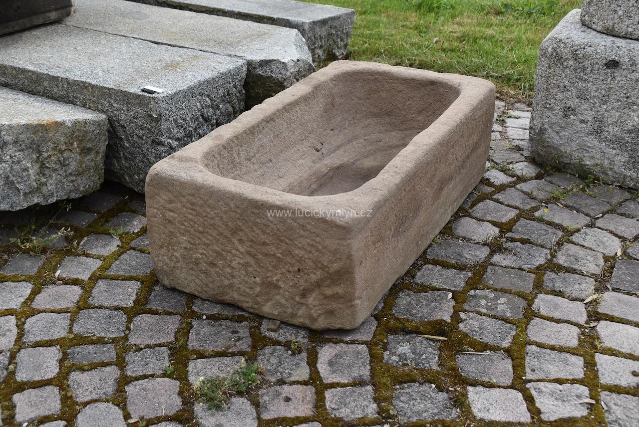 Starožitné koryto z pískovce Starožitné koryto z pískovce