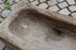 Starožitné korýtko z masivního pískovce