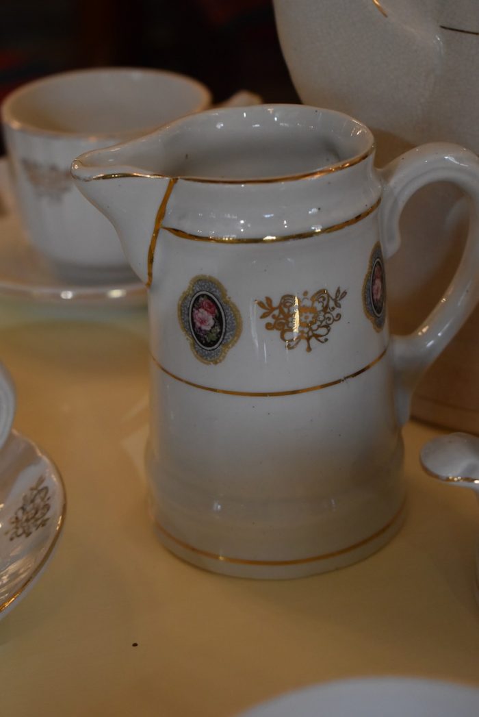 Nevšední a elegantní kávový či čajový servis
